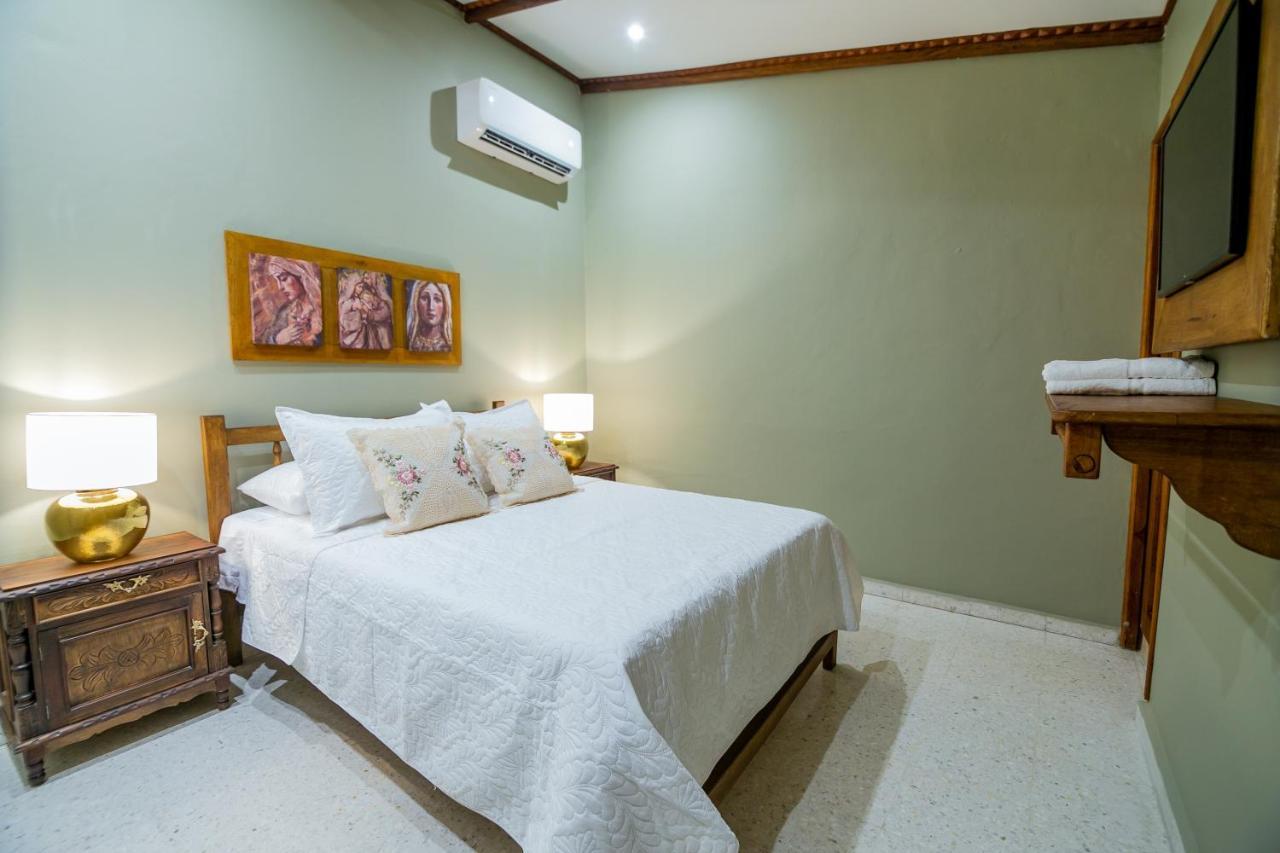 Scalea Di Mare Hotel Cartagena Exteriör bild